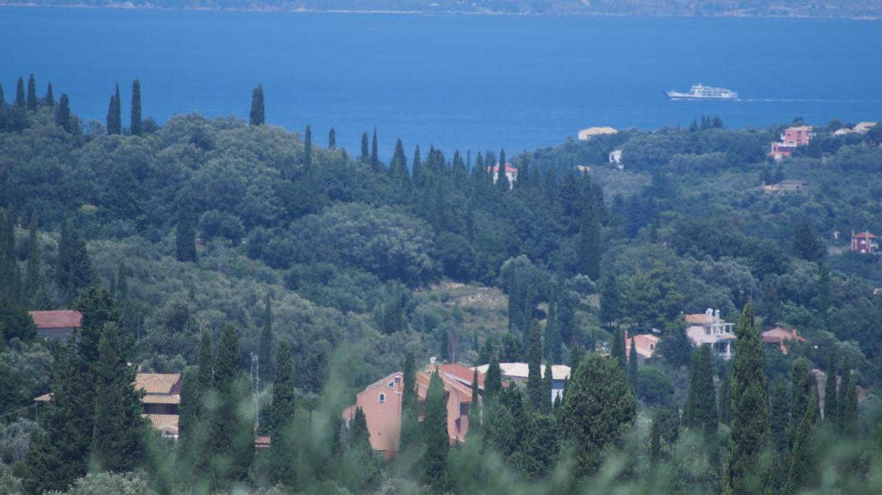 Corfu Luxury Apartment, Tranquility, Mountain & Sea Views Agios Gordios  Luaran gambar